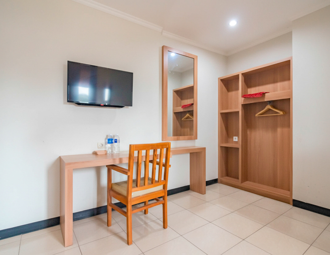Others 5, Cihampelas Hotel 2, Bandung
