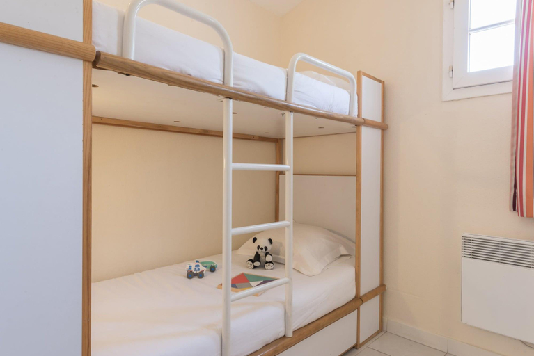 Bedroom 3, Village Pierre & Vacances - Cap Esterel - Saint Raphael Village, Var