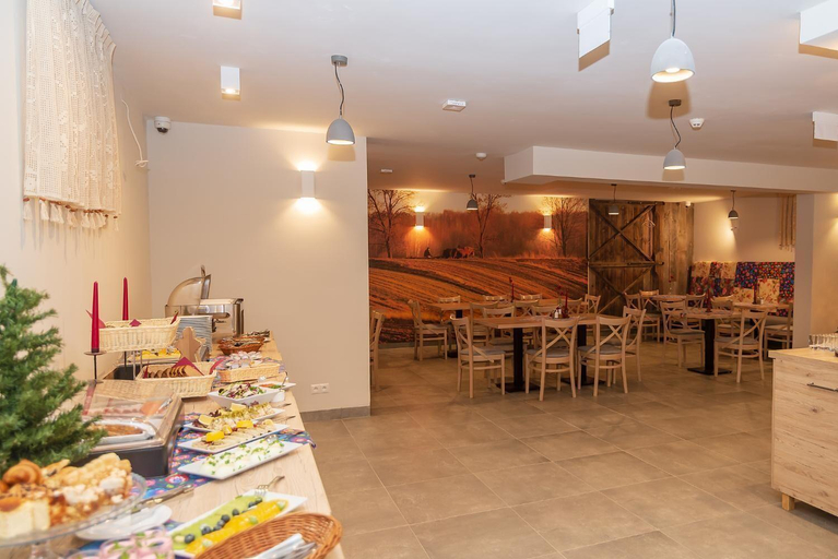 Food & Drinks 4, Gościniec Folwark Nadawki, Białystok
