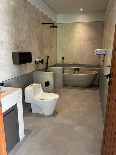 Bathroom 3, Guru Darma Villa Newly Built September 2025, Gianyar