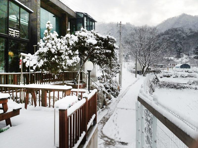 Others 3, Yangpyeong Saesoon Pension, Yangpyeong