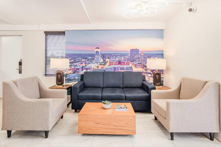 Public Area 2, Clarion Pointe Winston – Salem Downtown, Forsyth