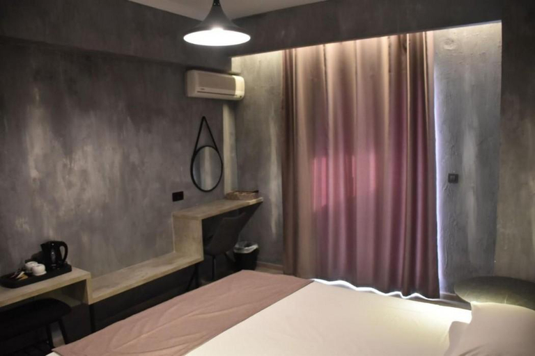 Bedroom 3, California Beach Hotel - Adults Only, Ionian Islands