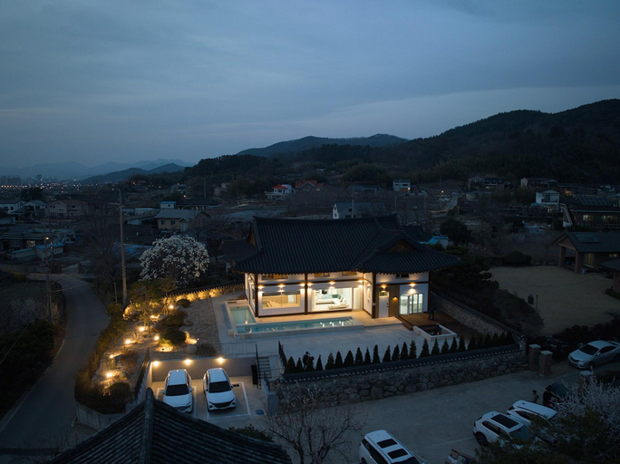 2, Gyeongju Raum theHanok Poolvilla, Gyeongju
