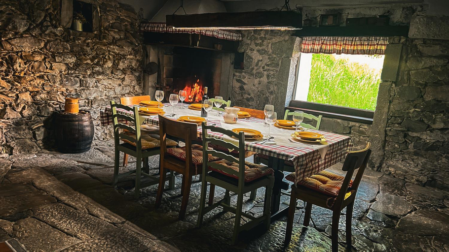 Food & Drinks 2, Casa Ana high speed Starlink wifi, Buzet