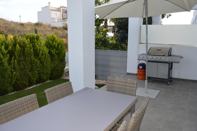 Others 5, Mangos scandinavian living nerja, Málaga