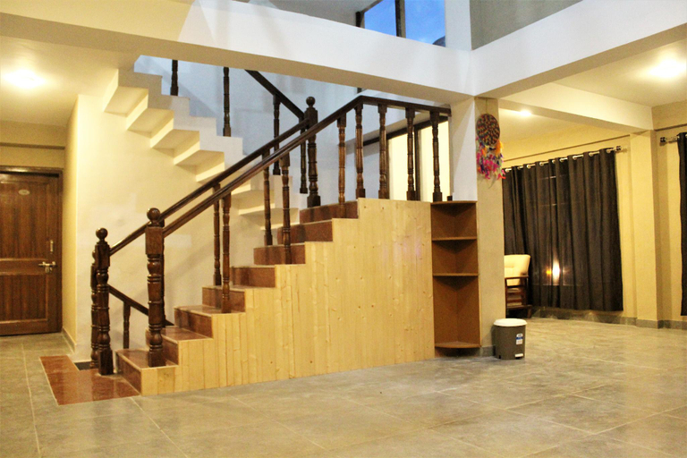 Lobby 2, Hotel Lhunpo House, Lahul & Spiti
