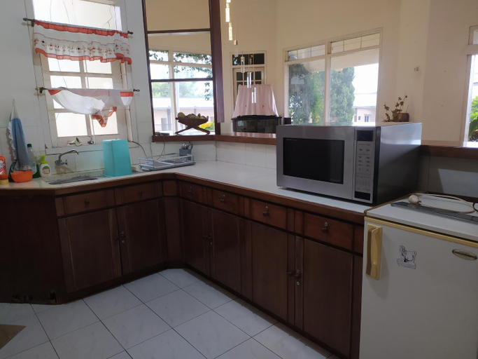 Others 5, Villa Fiedo with Mountain View, Malang