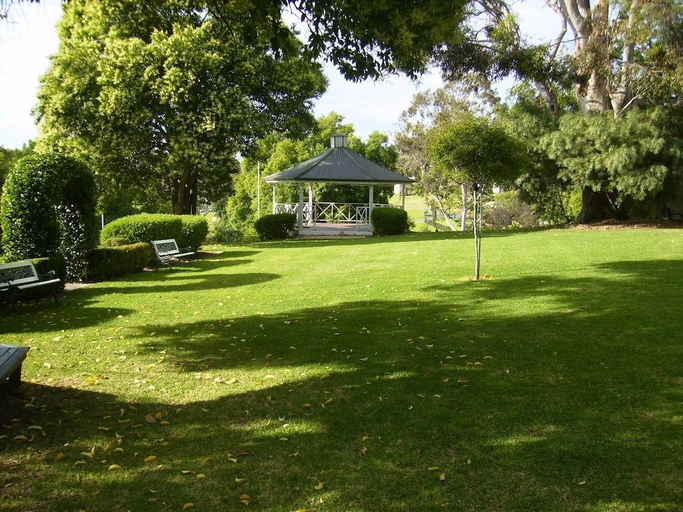 Others 5, Lakeview Villa's, Albury