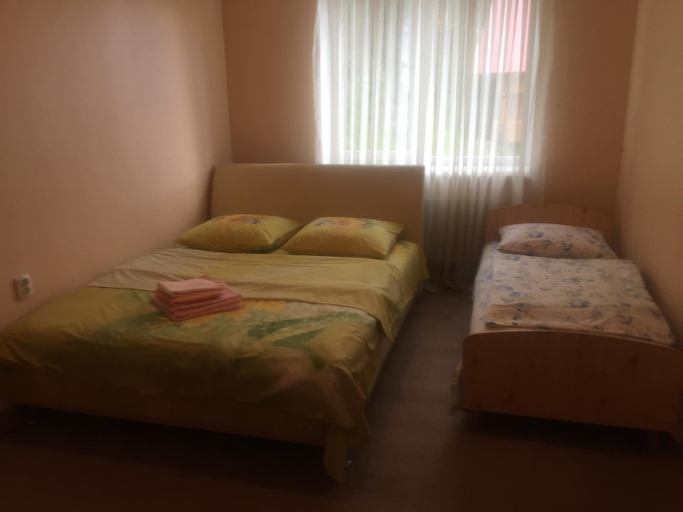 Bedroom 4, U Kvasu Hotel, Mizhhirs'kyi