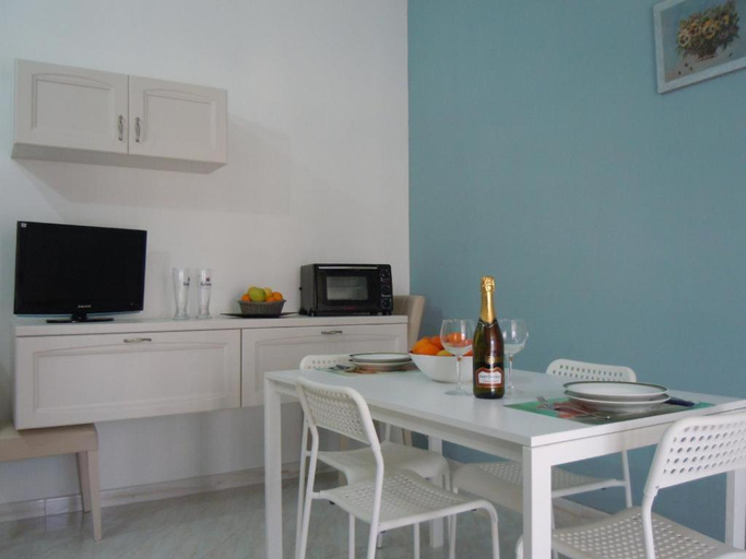 Others 5, Tonnara apartment 1st floor codi facing the sea with view, wifi, Syracuse