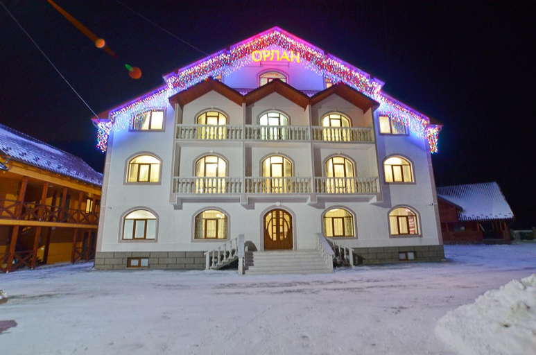 Exterior & Views 1, Apart-hotel ORLAN, Iaremchans'ka