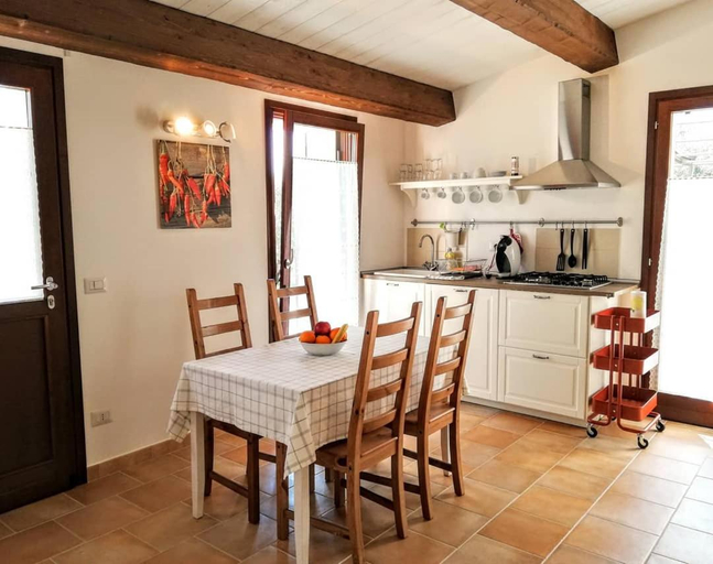 Others 3, Agriturismo Rosa Antica, Ancona