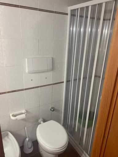 Bathroom 3, Villa Leonida, Livorno