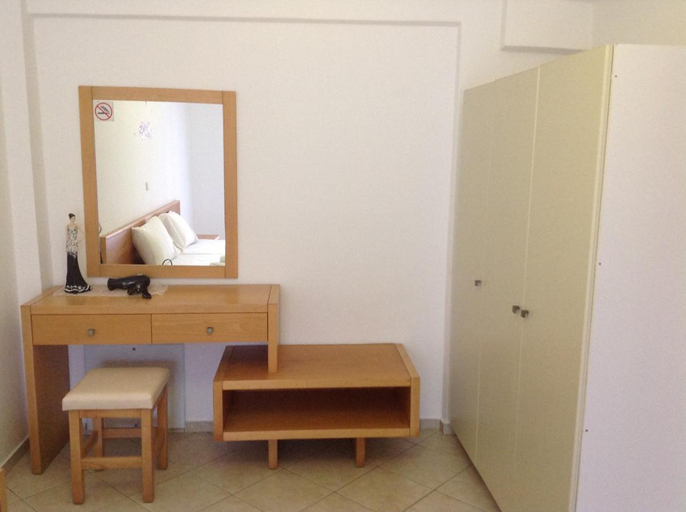 Others 5, My home apartments 1, East Macedonia and Thrace