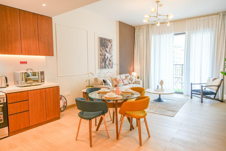 Others 5, Yogi - 1BR Sea view apt with balcony & pool access, Dubai