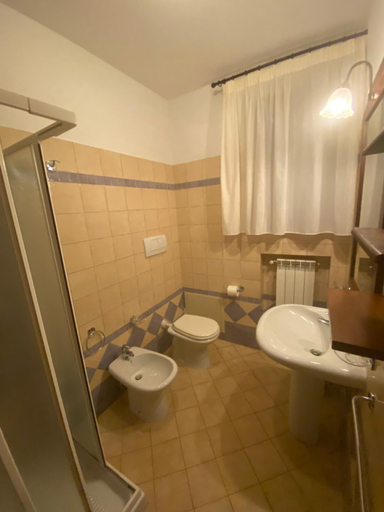 Bathroom, Le Macine, Livorno