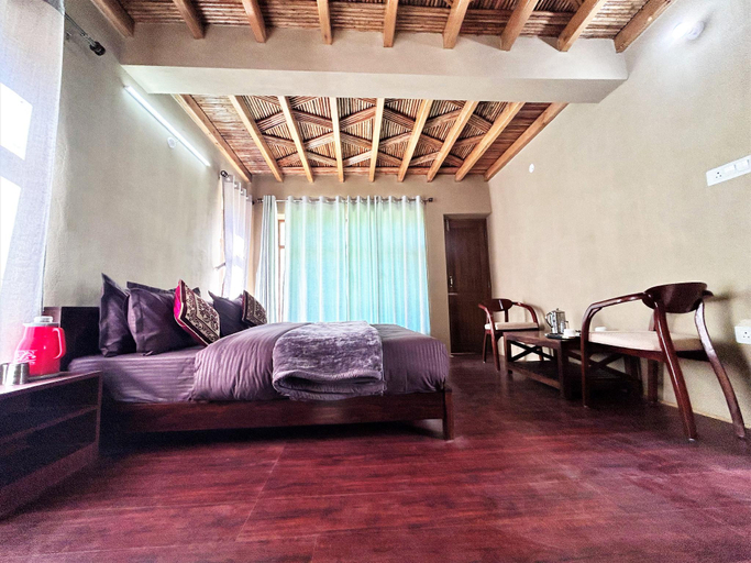 Bedroom 5, Hotel Lhunpo House, Lahul & Spiti