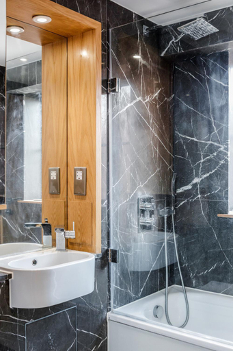 Bathroom 4, Luxury 3 Bed 2 Bath Apartment Marylebone Station, London