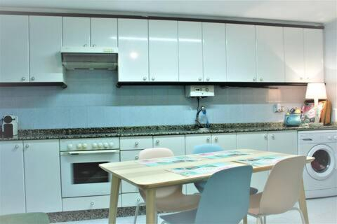 Kitchen, Acogedor espacio en pleno casco antiguo, Pontevedra
