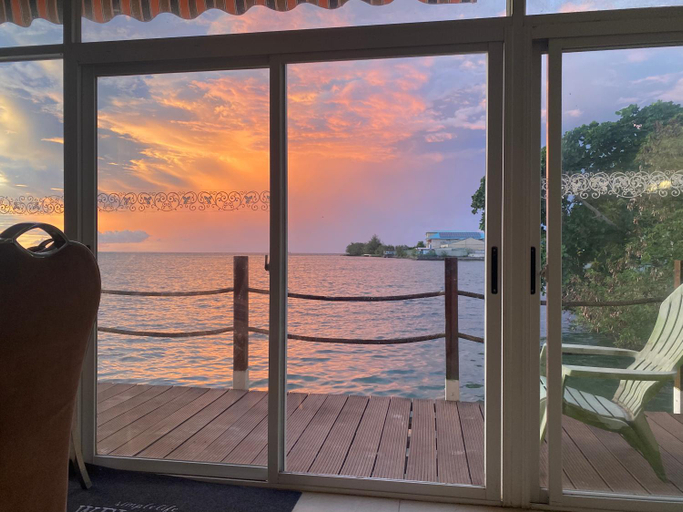 Others 5, Seaward Sea view double room with balcony