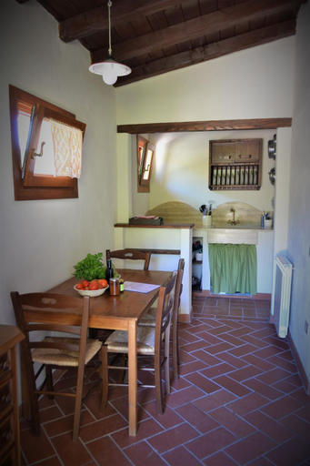 Others 5, Agriturismo Selvapiana, Prato
