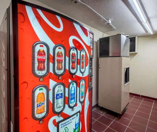 Food & Drinks 5, Quality Inn and Suites, Wythe