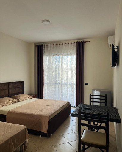 Bedroom 2, Hotel Antik, Kavajës