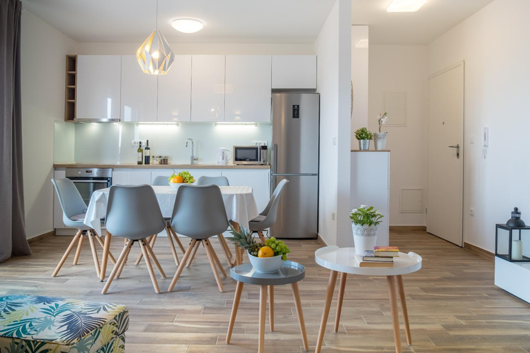 Others 4, Luxury view apartments, Rogoznica