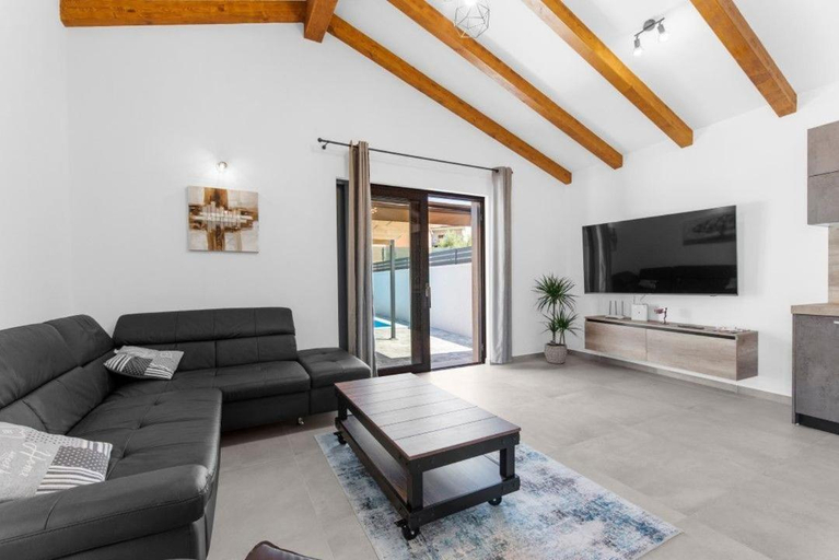 4, Villa Edera, Bale
