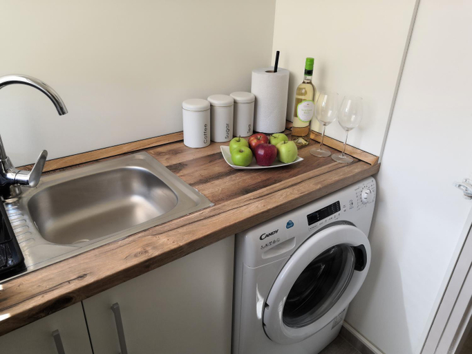 Others 4, Belvarosi Lux Apartman, Vásárosnamény