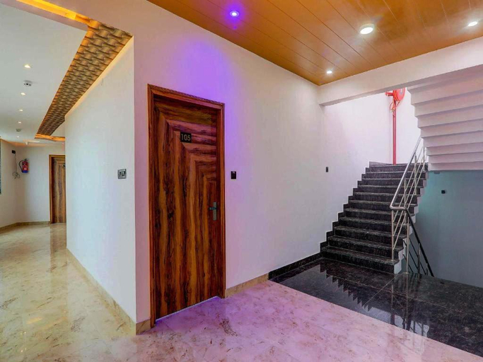 Others 5, The Dharams Hotel, Lucknow