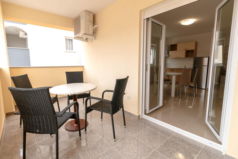 Others 4, Summer Fun Apartments, Novalja