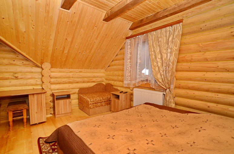 Bedroom 3, Apart-hotel ORLAN, Iaremchans'ka