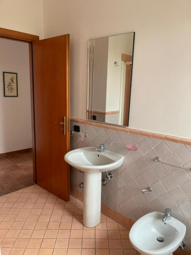 2, Villa Stefania, Salerno