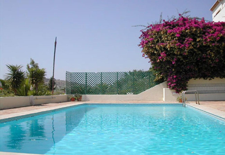 Swimming pool 5, LGS32V3 moradia de grande conforto, Lagos