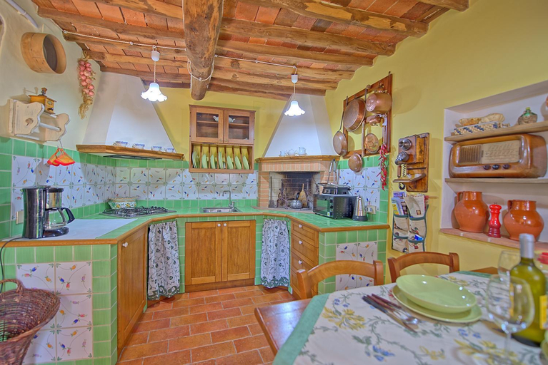 Food & Drinks, Casale di Cozzile by PosarelliVillas, Pistoia