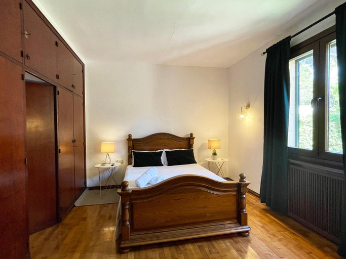 Others 4, Villa Kamok, Baleares