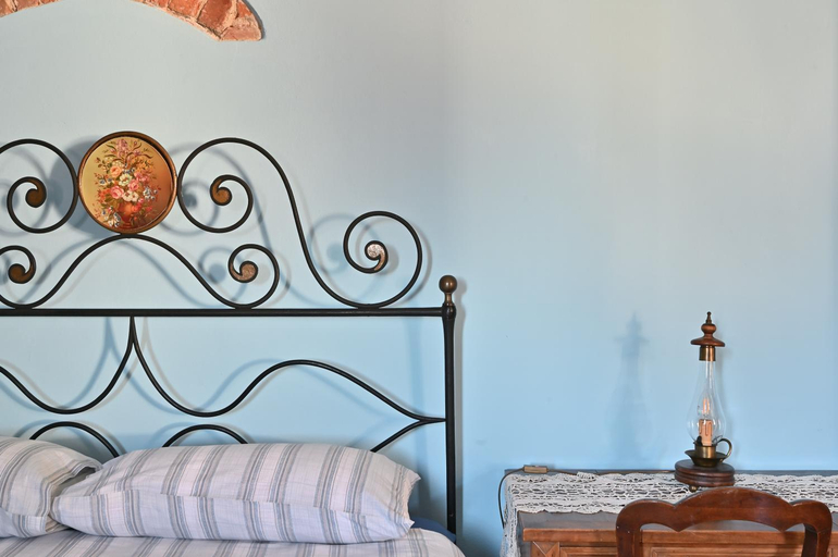 Bedroom 3, Agriturismo Ma Che Bel Castello, Asti