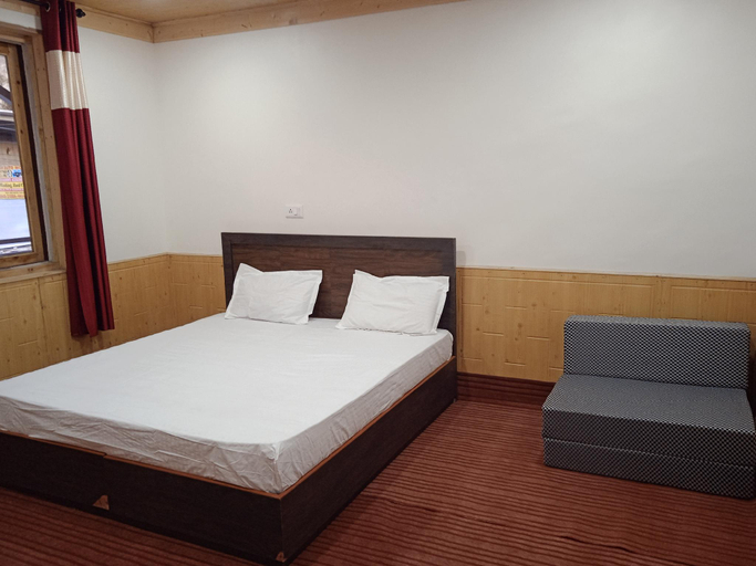 Bedroom, AWAAS HOME STAY, Shimla