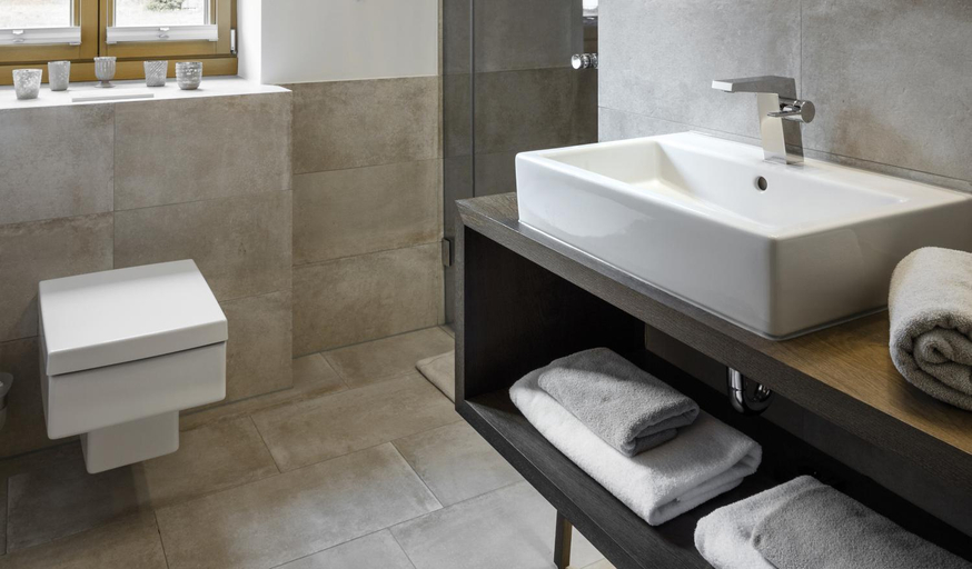 Bathroom 3, Ahorn Chalet Mittelberg, Bregenz