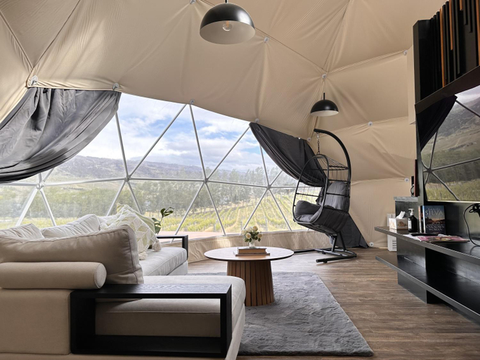 Others 5, Glamping Dome - Pinot, Central Otago