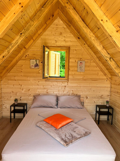 Bedroom 2, Green River - robinzonski kamp, Duga Resa