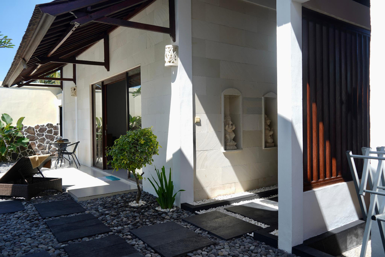 Entrance 1, UMASARI Art Villa, Gianyar
