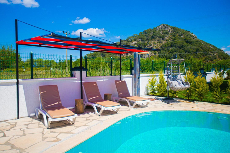 Sport & Beauty 2, Villa Sword, Ortaca