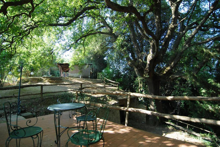 Balcony/terrace, Stunning Country House overlooking Tuscany hills, Pisa
