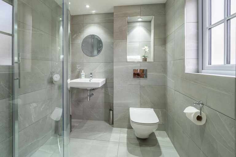 Bathroom 3, Sunnyside Barn, Cornwall