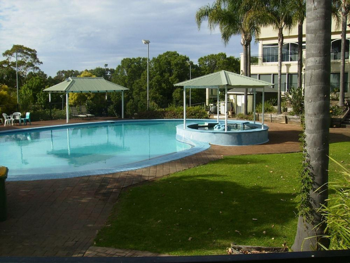 Sport & Beauty 2, Lakeview Villa's, Albury