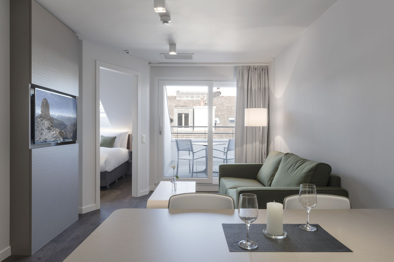 Bedroom 2, Base Nyon, Nyon