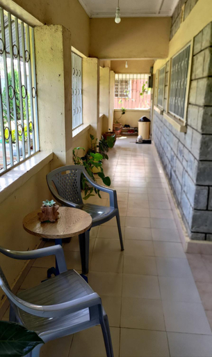 5, Padre Paradise, Narok North